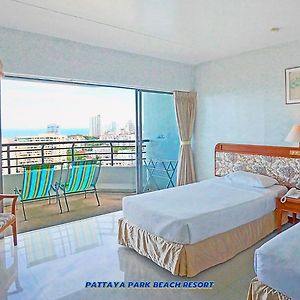 Habitación Estándar con 2 Camas Individuales